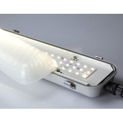 lumière Led pour hotte professionnelle SAFTAIR France air Alvène