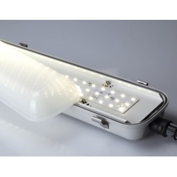 Luminaire réglette LEDS étanche 0.9m